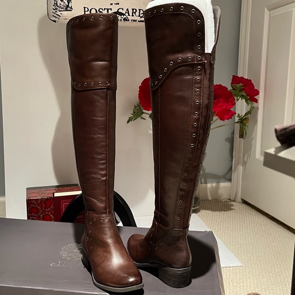 NEW Vince Camuto Over The Knee Boots w Grommets Chocolate Sz 5.5/6 NWT NIB - Picture 4 of 16